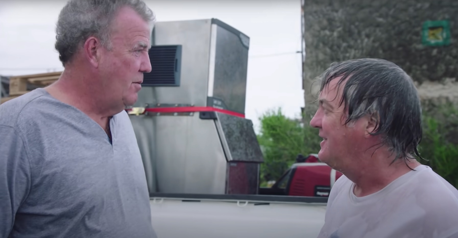 „To jakieś bzdety”. Jeremy Clarkson i James May z Top Gear odnieśli się do oszustwa krypto z ich udziałem