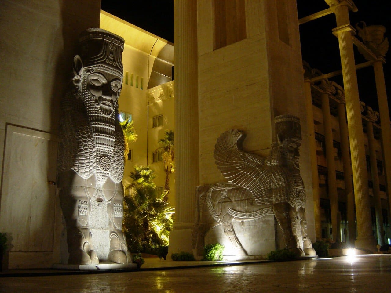 Turystyczna wyspa jako poligon. Iran przetestuje broń masowego rażenia monetarnego – miejscową CBDC