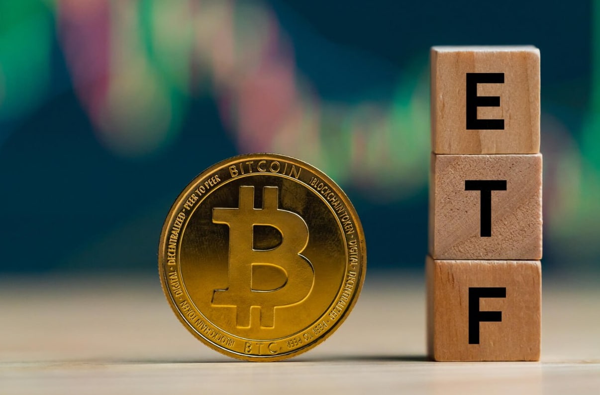 Banki przekonują się do Bitcoin ETF! Ten gigant wprowadza je do swojej oferty