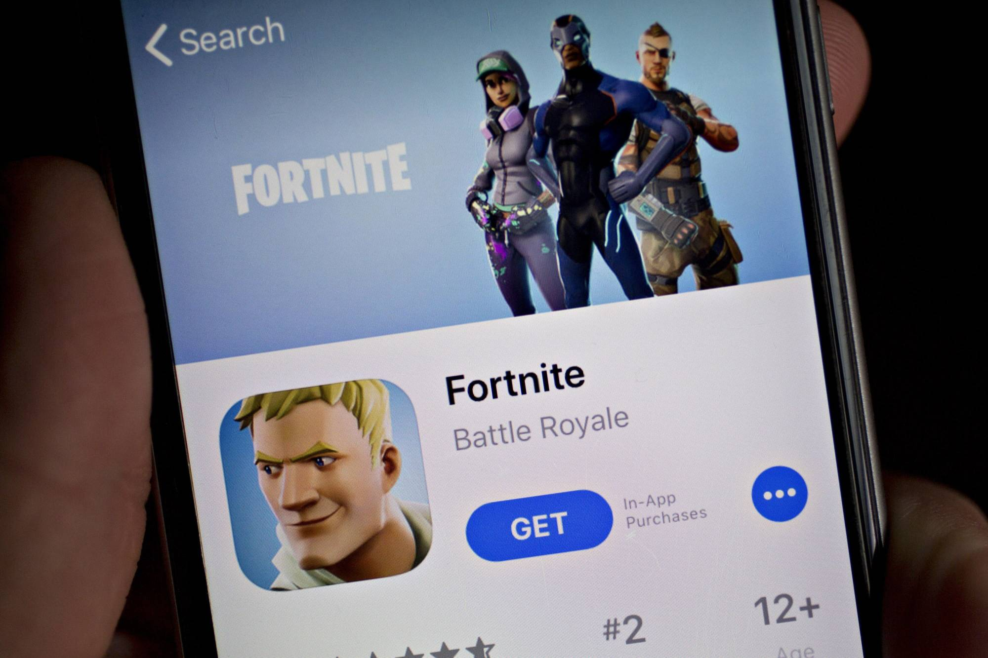 Epicka batalia między koncernami: Apple zmuszone ustąpić Epic Games, gra wraca na iPhone’y