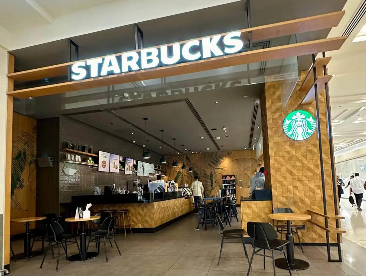 Krach na akcji Starbucks, taniej nie było od lat. 'Nikt nie chce już drogiej kawy’