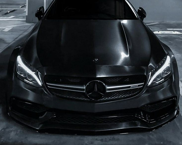 Mercedes oszukiwał klientów, jest winien odszkodowania. Wyrok w słynnej Dieselgate