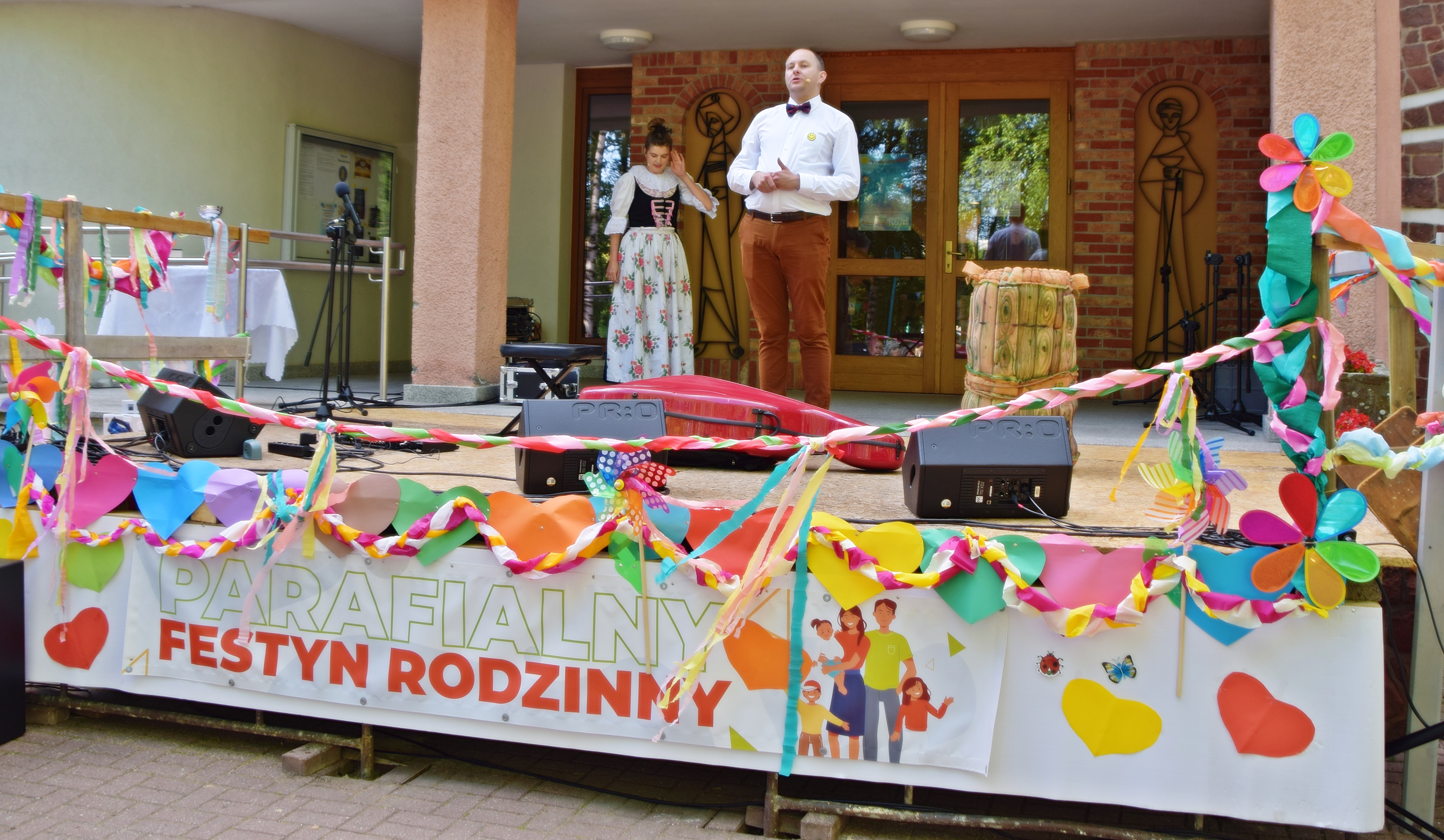 Tychy: Ksiądz Mateusz zapraszał do tańca, czyli Parafialny Festyn Rodzinny u św. Jana Chrzciciela