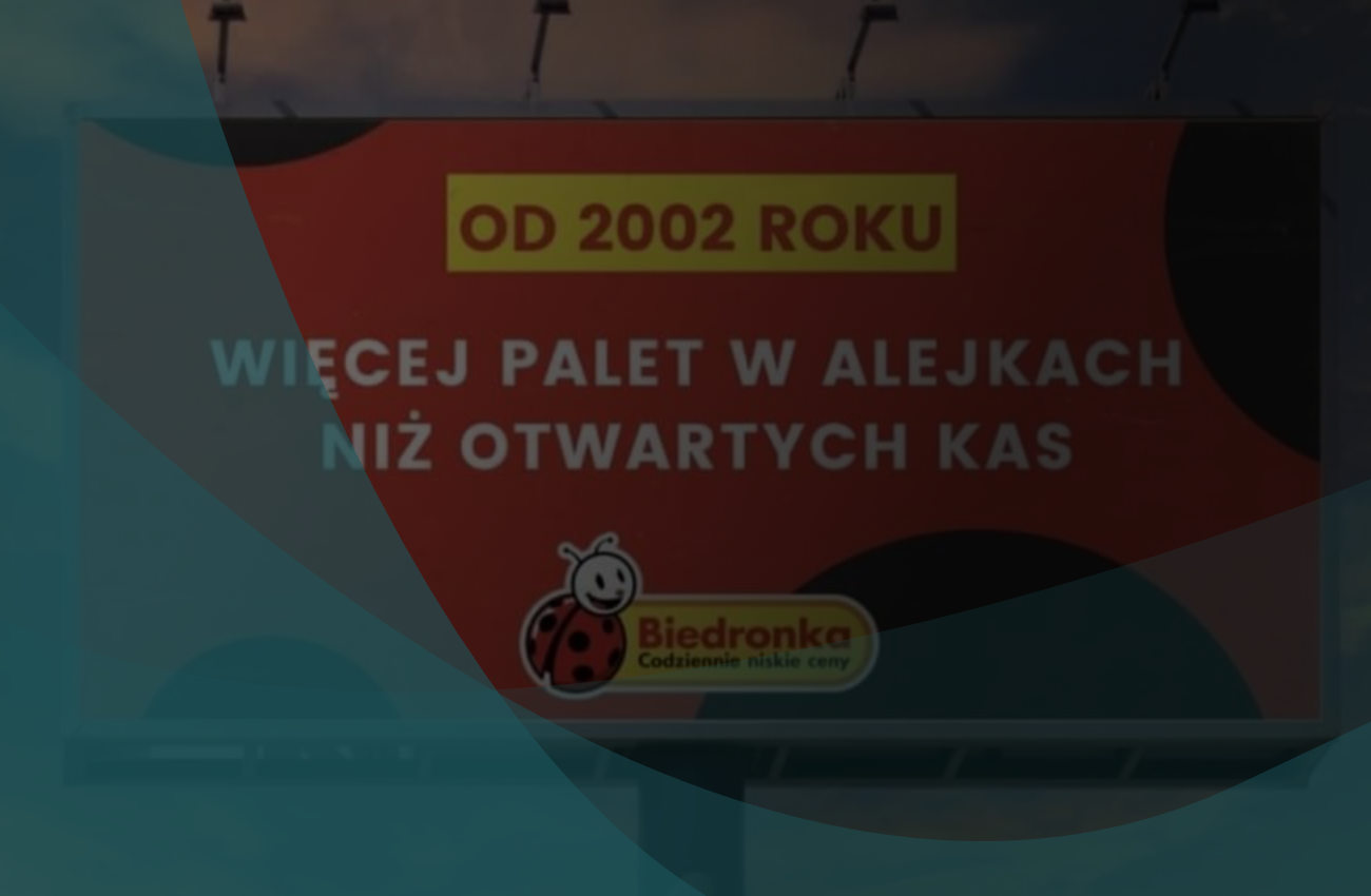 Biedronka walczy z paletokrytykami, czyli początek kryzysu wizerunkowego